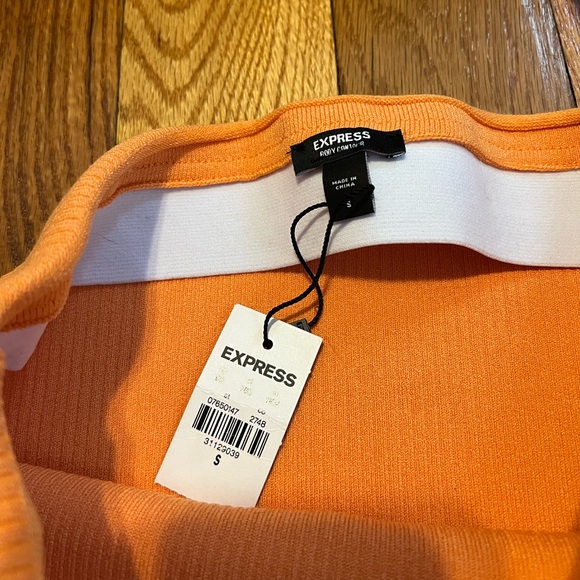 NEW Express Two piece set - Picture 4 of 5